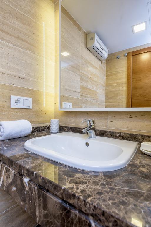 Goodplaces Larios Apartament Malaga Zewnętrze zdjęcie