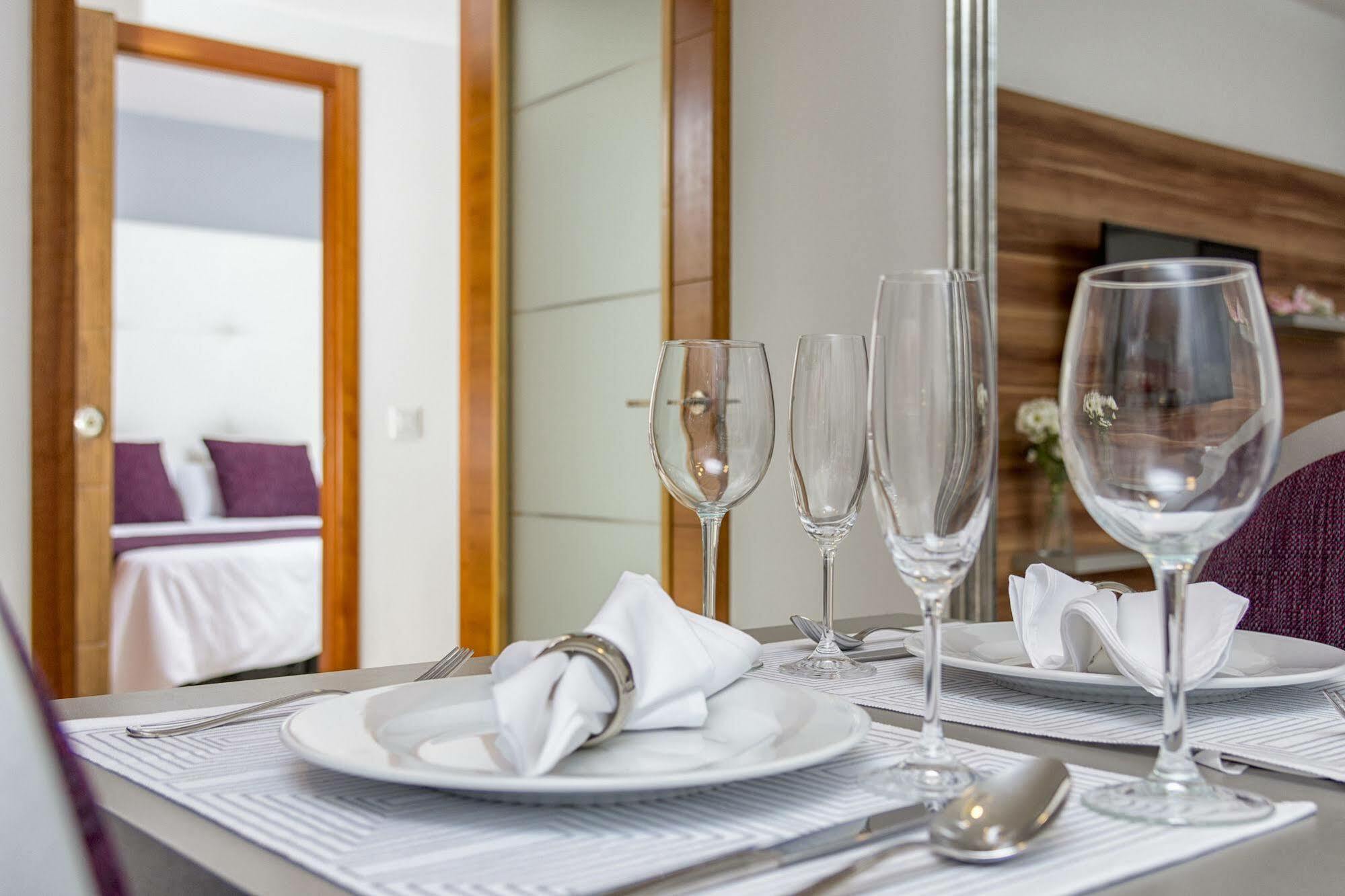 Goodplaces Larios Apartament Malaga Zewnętrze zdjęcie